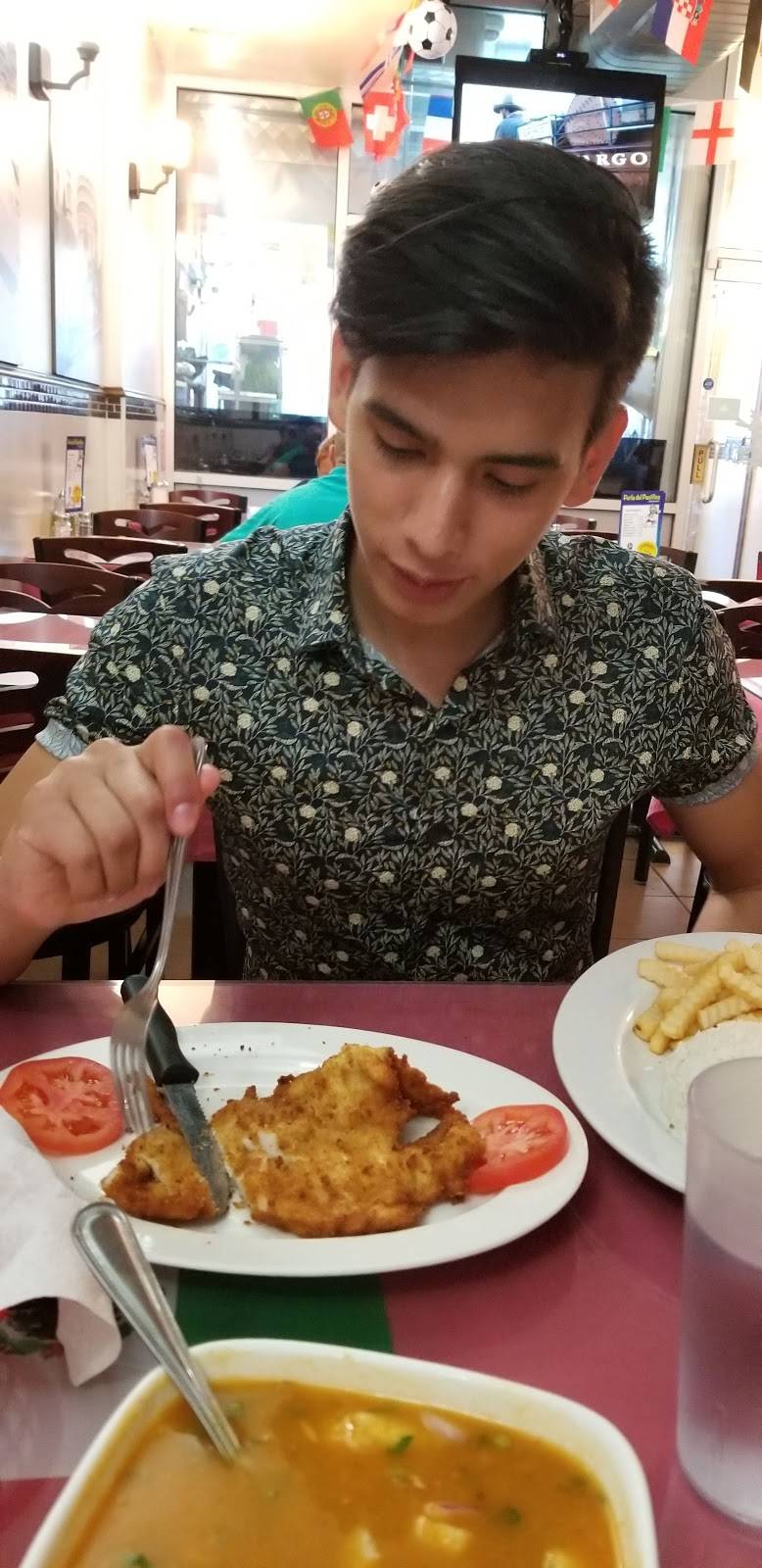 Mini Picanteria El Guaquileno | restaurant | 9551 Roosevelt Ave, Queens, NY 11372, USA | 7182051112 OR +1 718-205-1112