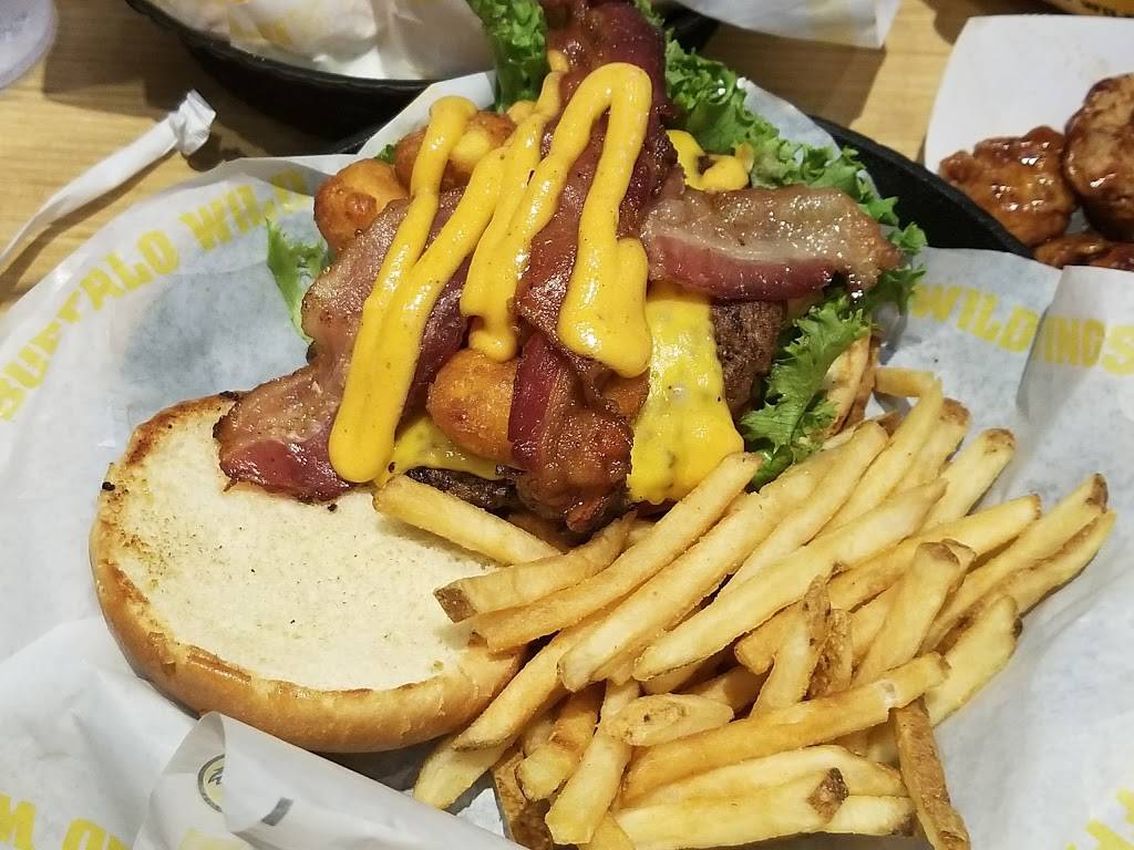 Buffalo Wild Wings | restaurant | 2015 Birch Rd Suite 715, Chula Vista, CA 91915, USA | 6192166259 OR +1 619-216-6259