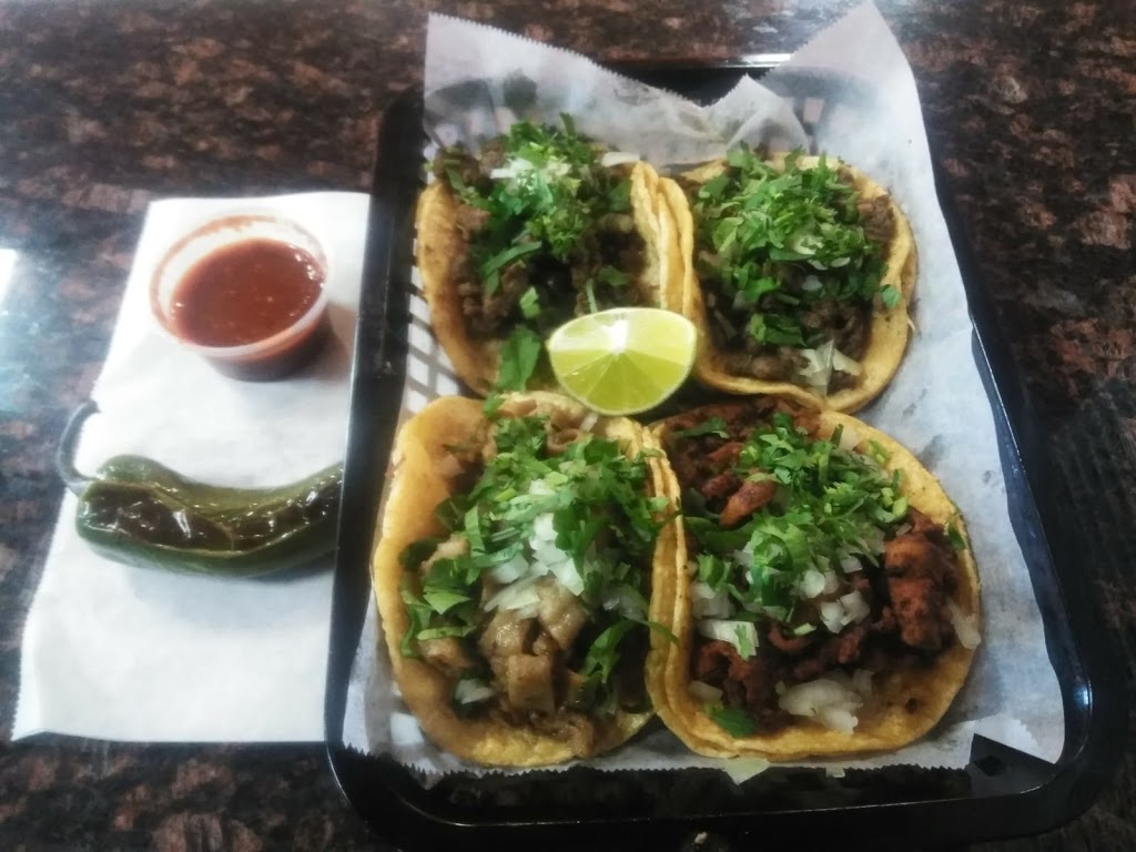 Carnitas Vergel | restaurant | 3414 W 26th St, Chicago, IL 60623, USA | 7735654456 OR +1 773-565-4456