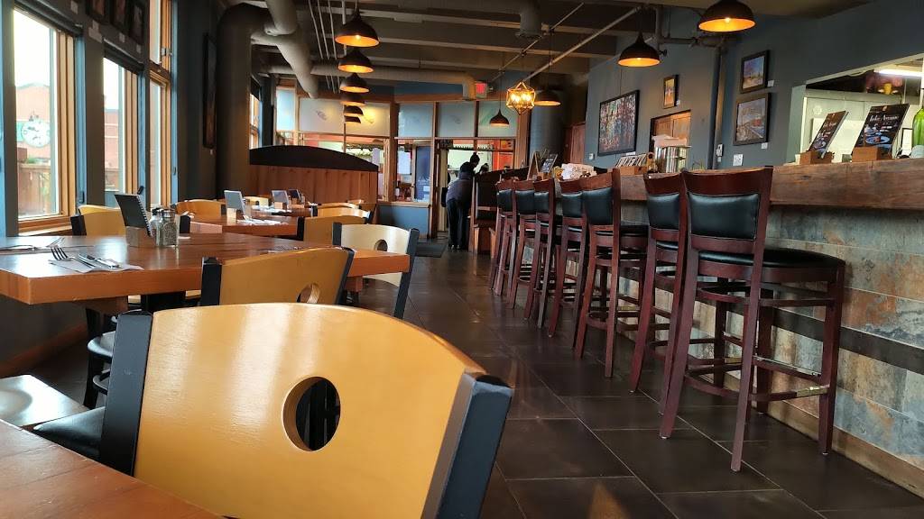 Lake Avenue | restaurant | 394 S Lake Ave, Duluth, MN 55802, USA | 2187222355 OR +1 218-722-2355