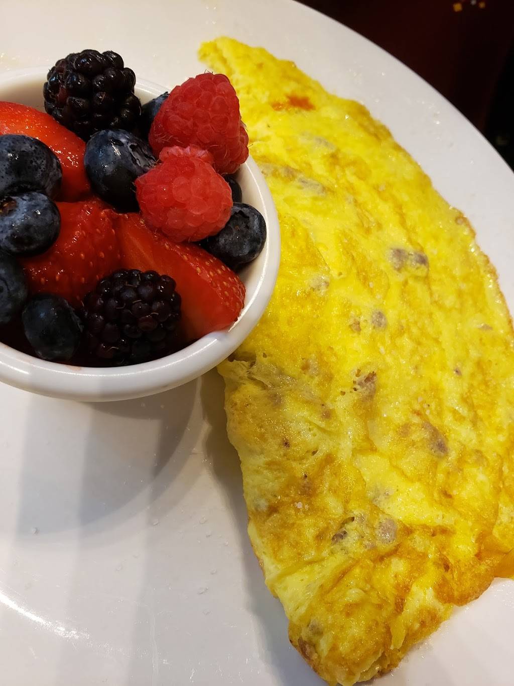 Starwood Diner Lewisville | restaurant | 859 State Highway 121 Byp, Lewisville, TX 75067, USA | 2144888818 OR +1 214-488-8818