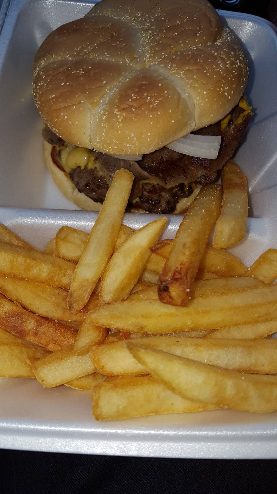 R U Hungry Ltd | restaurant | 1724 W 51st St, Chicago, IL 60609, USA | 7734344800 OR +1 773-434-4800