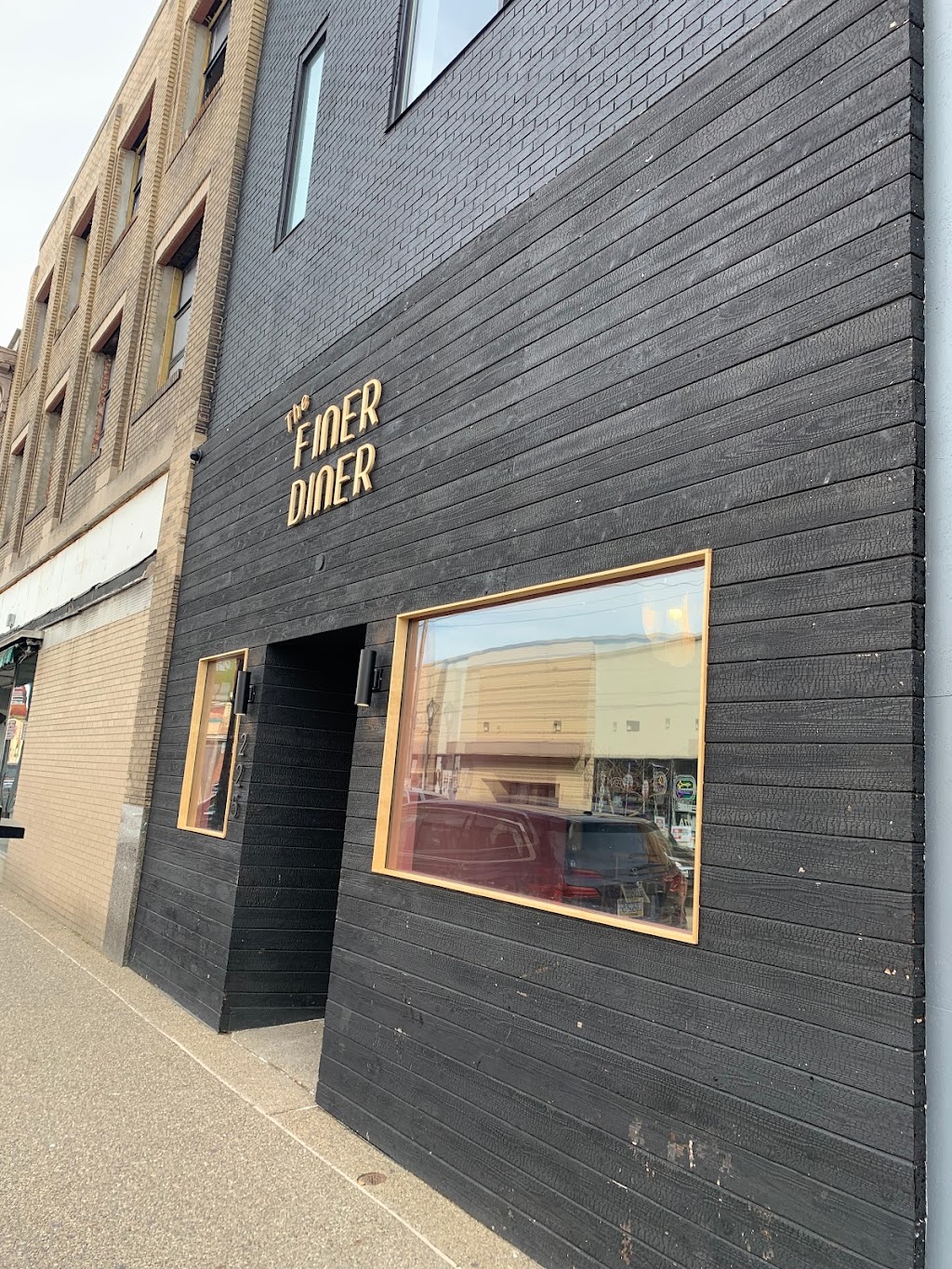 The Finer Diner | restaurant | 225 Brownsville Rd, Pittsburgh, PA 15210, USA | 4123855397 OR +1 412-385-5397