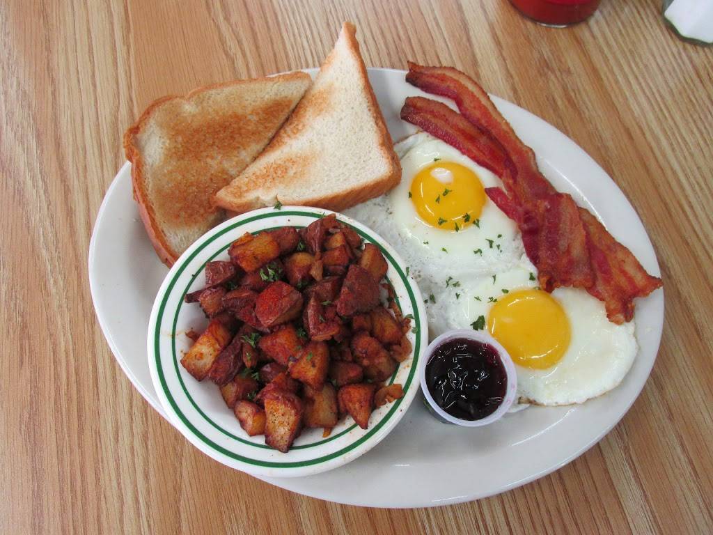 Latin American Cafe | restaurant | 1427 NE 25th Ave, Ocala, FL 34470, USA | 3523512822 OR +1 352-351-2822