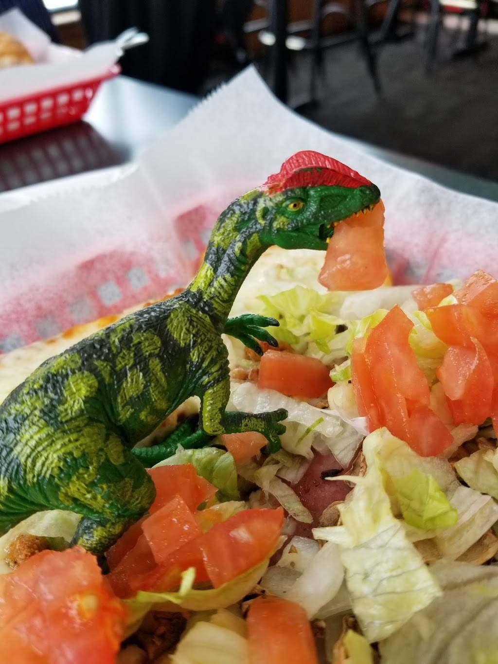 Bellacinos Pizza & Grinders | restaurant | 11536 E 10 Mile Rd, Warren, MI 48089, USA | 5867556300 OR +1 586-755-6300