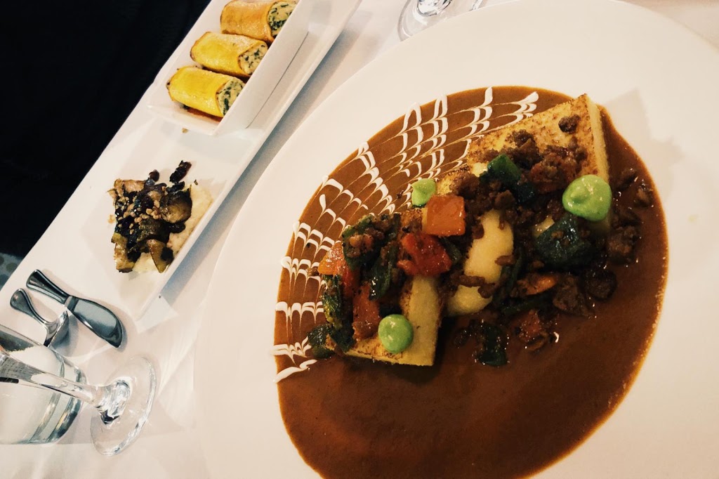 True Bistro | restaurant | 1153 Broadway, Somerville, MA 02144, USA | 6176279000 OR +1 617-627-9000