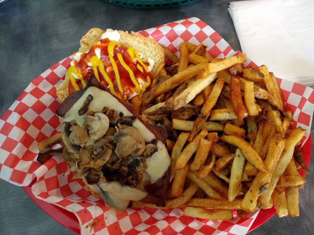 Simons Prime Hamburgers | restaurant | 3580 Tecumseh Rd E, Windsor, ON N8W 1H6, Canada | 5199151397 OR +1 519-915-1397