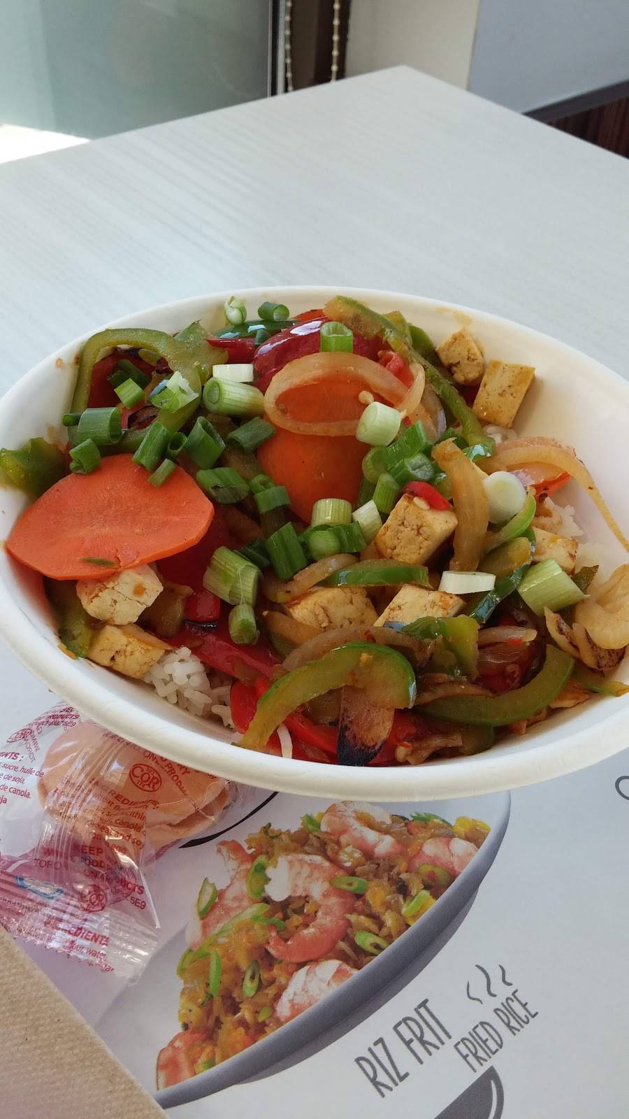 Thaïzone | restaurant | 11001 Boulevard Henri-Bourassa, Québec, QC G1G 3X4, Canada | 4186228424 OR +1 418-622-8424