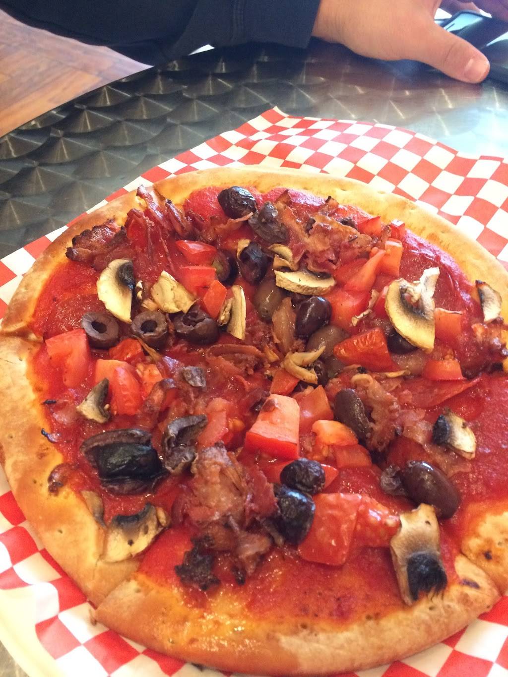 Cannery Pizza Co. | restaurant | 751 Cannery Row #101, Monterey, CA 93940, USA | 8312416958 OR +1 831-241-6958