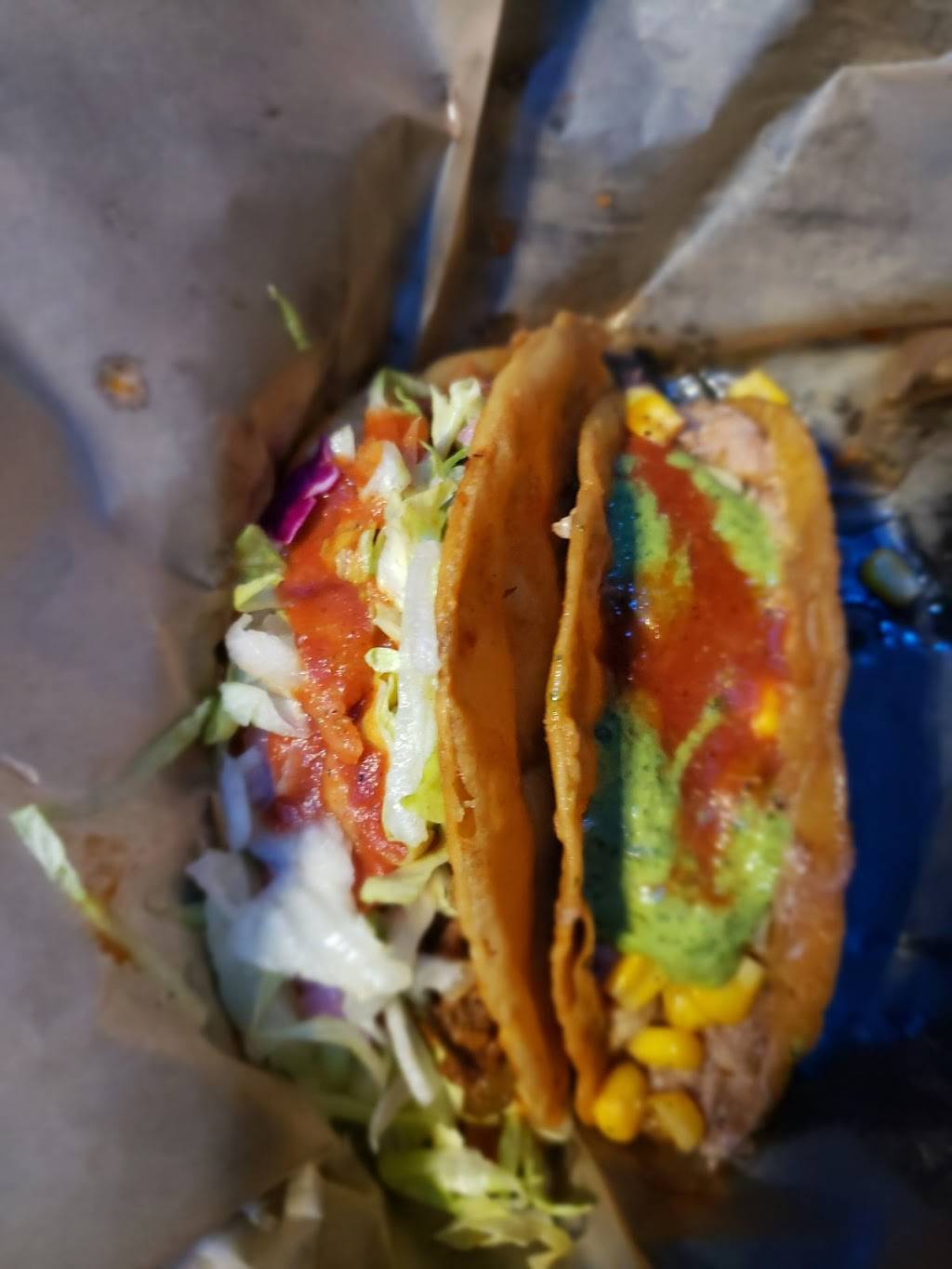 Lowkey Taco | restaurant | 690 Chauvet Dr, Robinson Township, PA 15108, USA | 4122498675 OR +1 412-249-8675