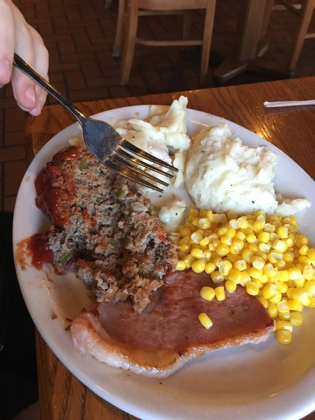 Cracker Barrel Old Country Store | restaurant | 1740 County Rd 64, Horseheads, NY 14845, USA | 6077965950 OR +1 607-796-5950