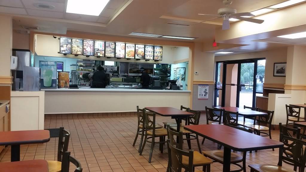 Taco Bell | meal takeaway | 821 Coleman Blvd, Mt Pleasant, SC 29464, USA | 8438849968 OR +1 843-884-9968