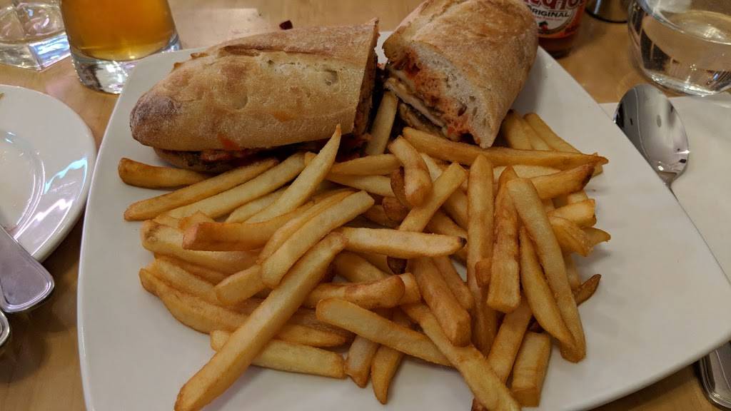 Cyrene Restaurant | restaurant | 530 Eglinton Ave W, Toronto, ON M5N 2K5, Canada | 4164402121 OR +1 416-440-2121