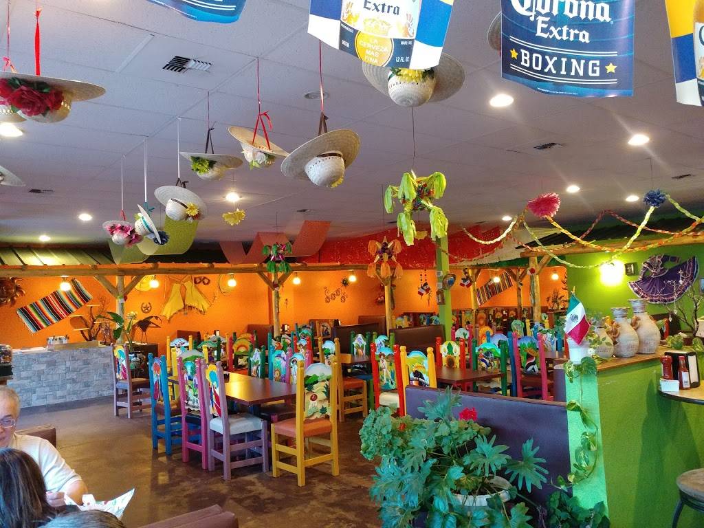 Hacienda Villarreal | restaurant | 460 N Murray Blvd, Colorado Springs, CO 80916, USA | 7194185857 OR +1 719-418-5857