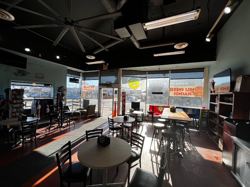 Sammies by the Sand | restaurant | 4651 Mission Blvd, San Diego, CA 92109, USA | 8582033546 OR +1 858-203-3546