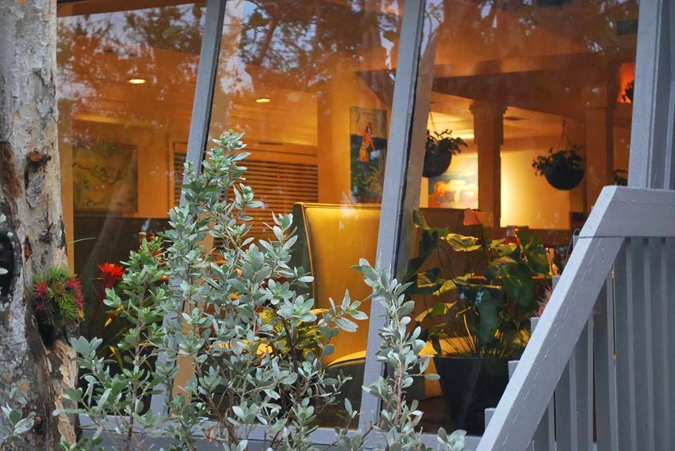 The Sandbar | restaurant | 2761 W Gulf Dr, Sanibel, FL 33957, USA | 2394720305 OR +1 239-472-0305