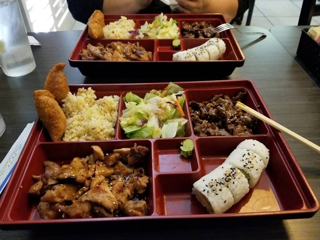 Kees Teriyaki & Sushi | restaurant | 3910 Dyer St B, El Paso, TX 79930, USA | 9155668999 OR +1 915-566-8999