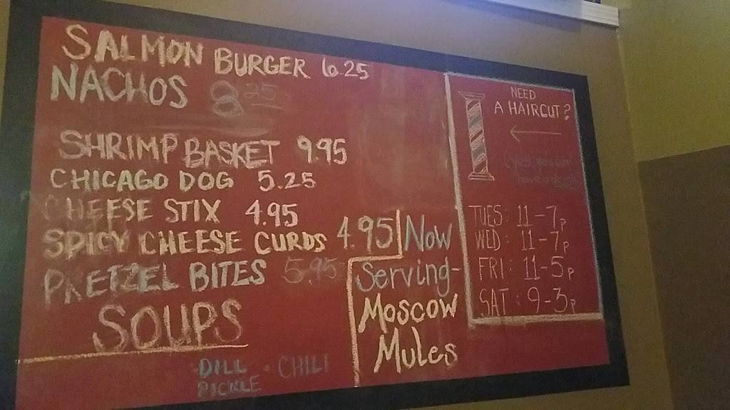 Moes BarBar Shop | restaurant | 106 E Grand River Ave, Howell, MI 48843, USA | 5173766947 OR +1 517-376-6947