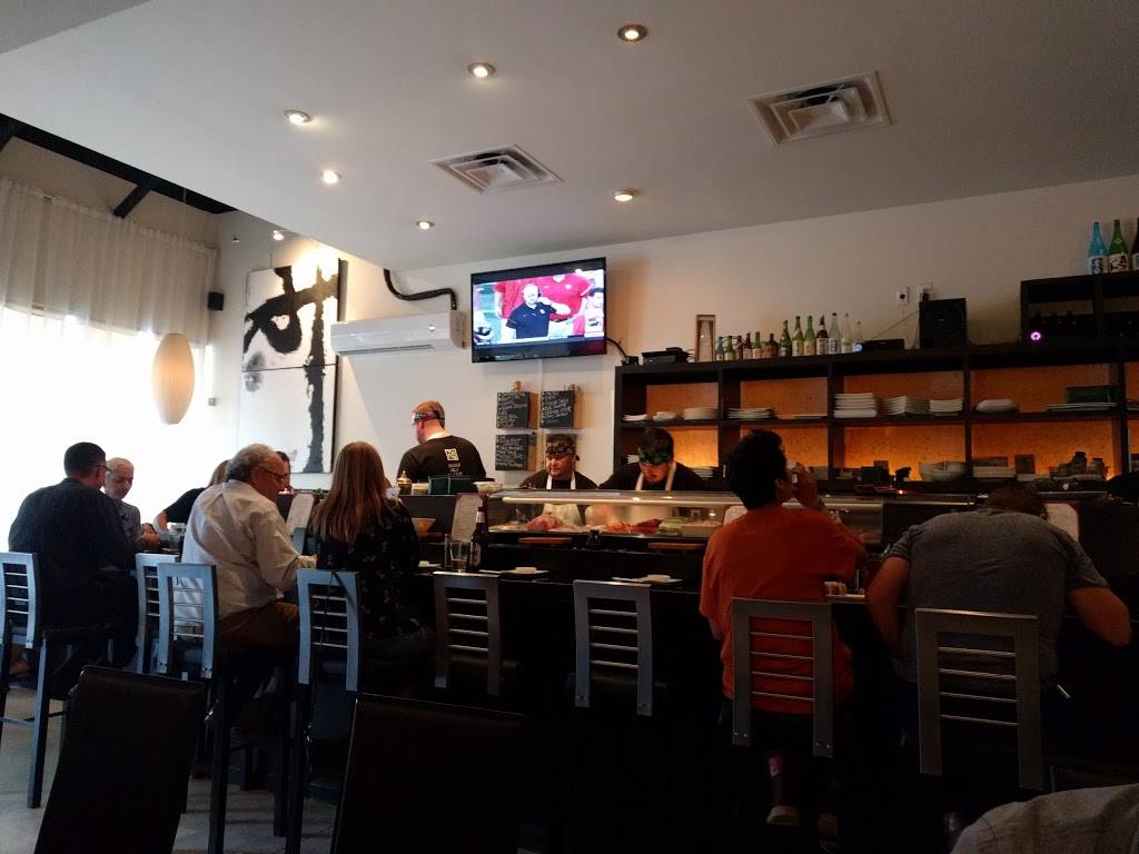 Tomodachi Sushi | restaurant | 4101 W Parmer Ln, Austin, TX 78727, USA | 5128219472 OR +1 512-821-9472