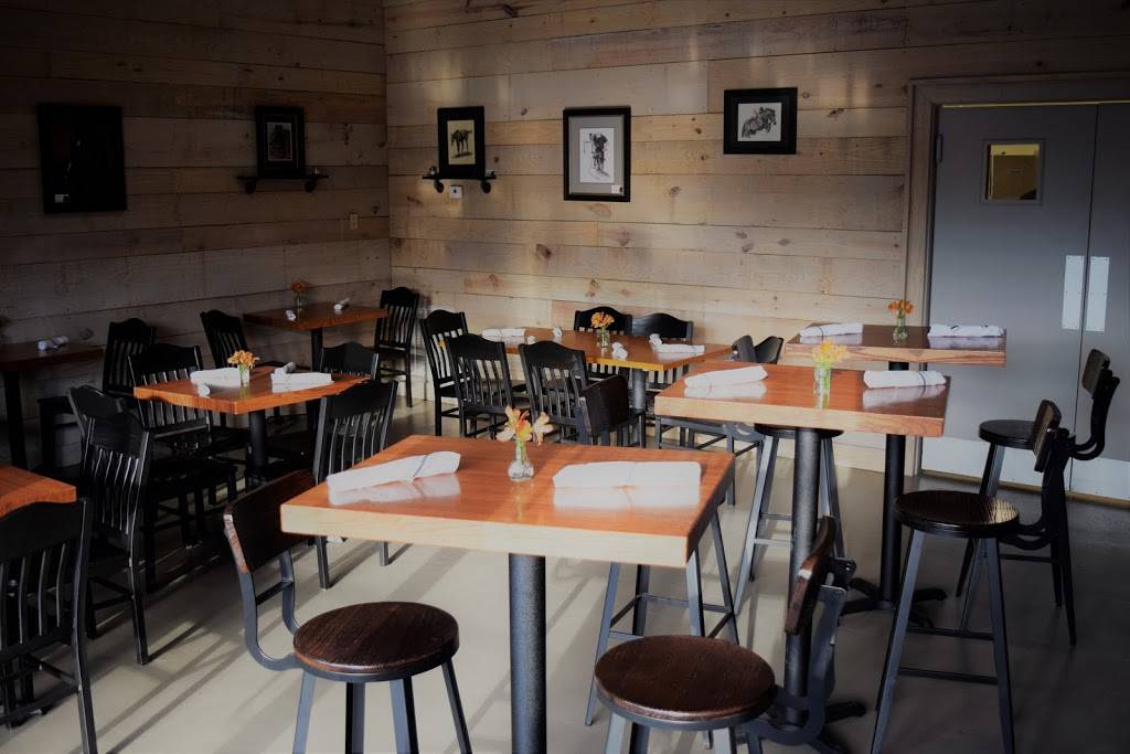 Roux 25 | restaurant | 82010 LA-25, Folsom, LA 70437, USA | 9857964466 OR +1 985-796-4466