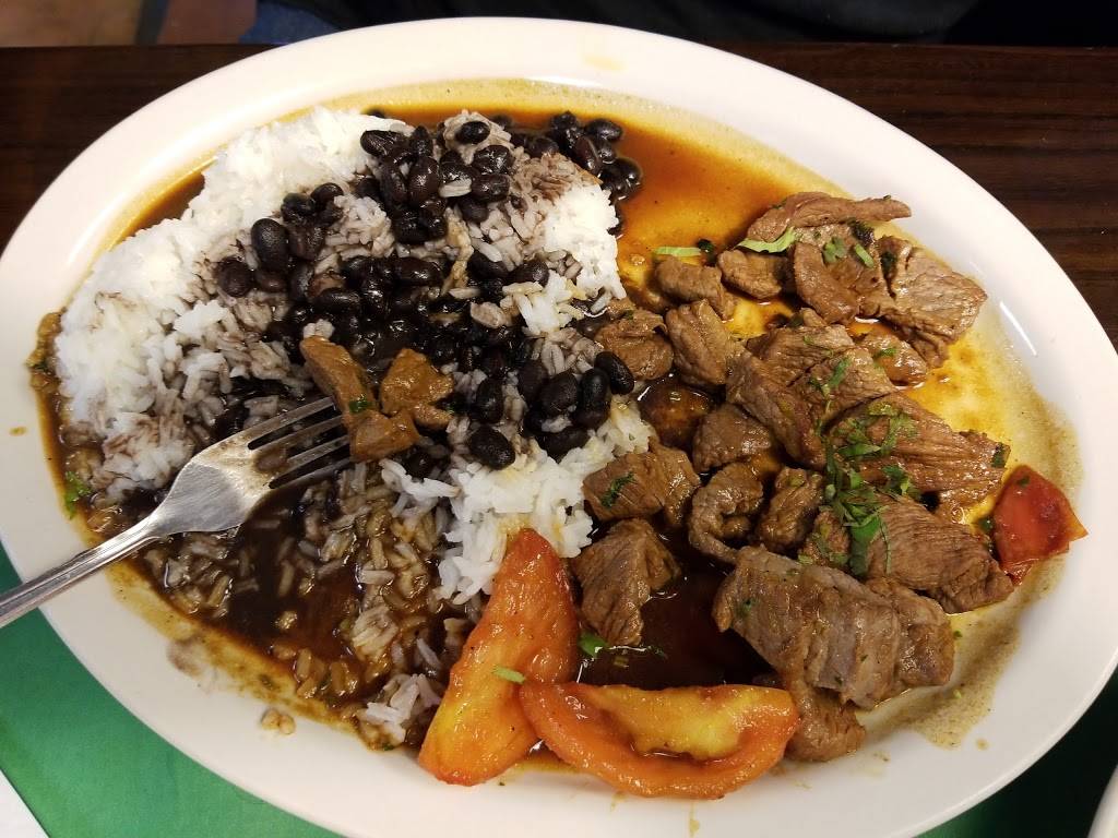 La Granja | restaurant | 7996 Pines Blvd, Pembroke Pines, FL 33024, USA | 9549662070 OR +1 954-966-2070