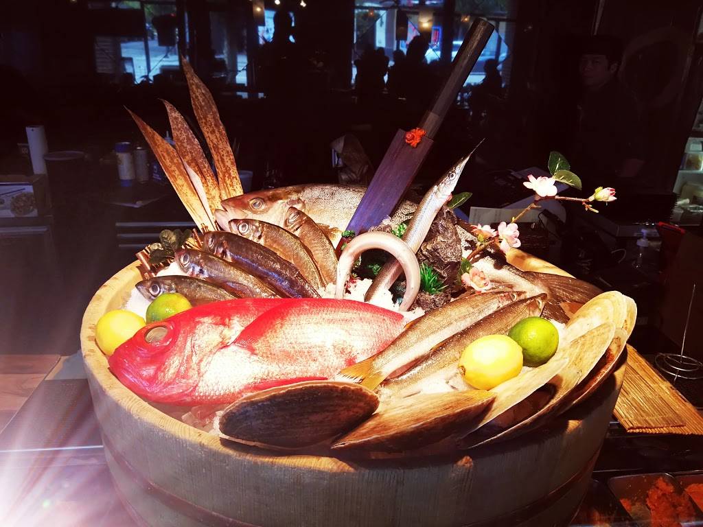 Go Fish Sushi | night club | 1 Broadway b108, Denver, CO 80203, USA | 3037338881 OR +1 303-733-8881