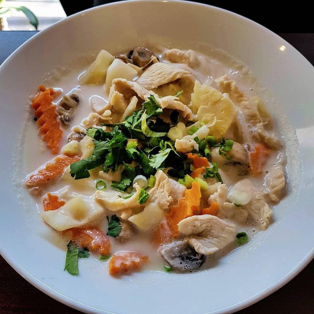 Thai & Noodle Outlet | restaurant | 5813 Forbes Ave, Pittsburgh, PA 15217, USA | 4124222003 OR +1 412-422-2003