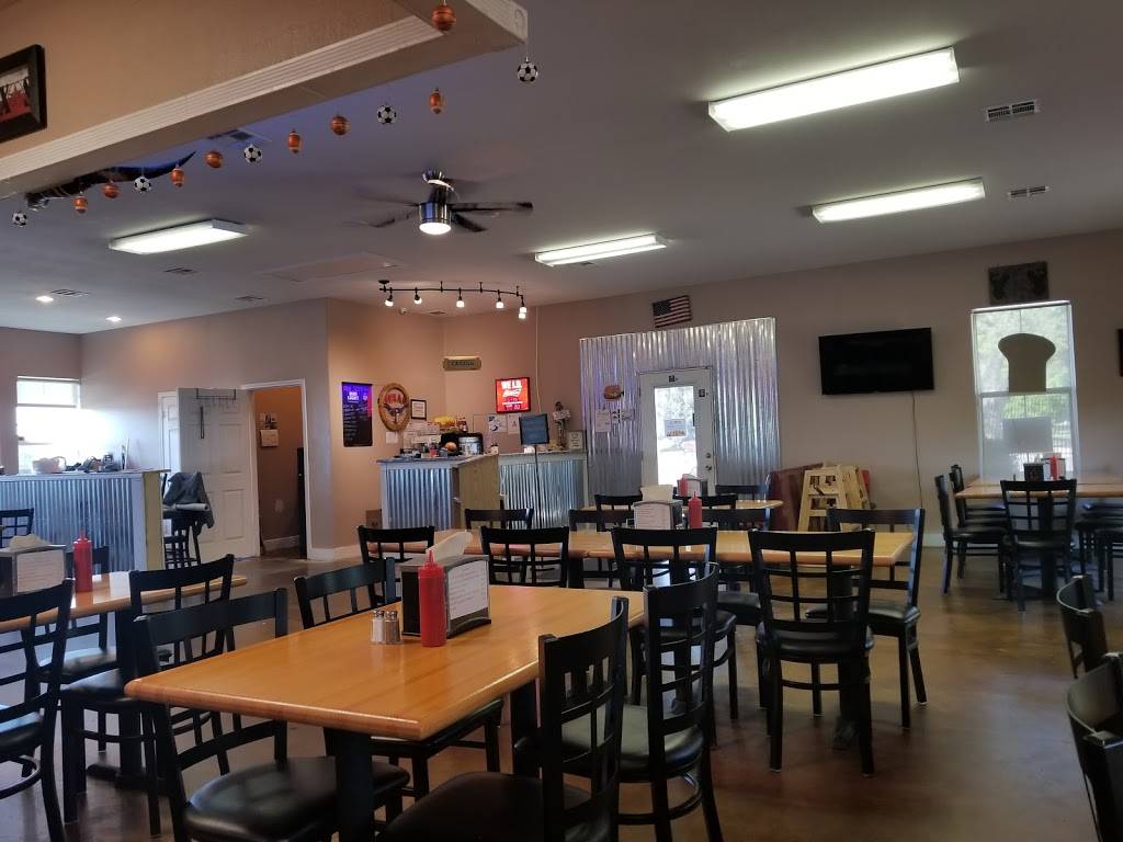 Big Robs Burgers | restaurant | 130 Kirkham Cir, Kyle, TX 78640, USA | 5122620332 OR +1 512-262-0332