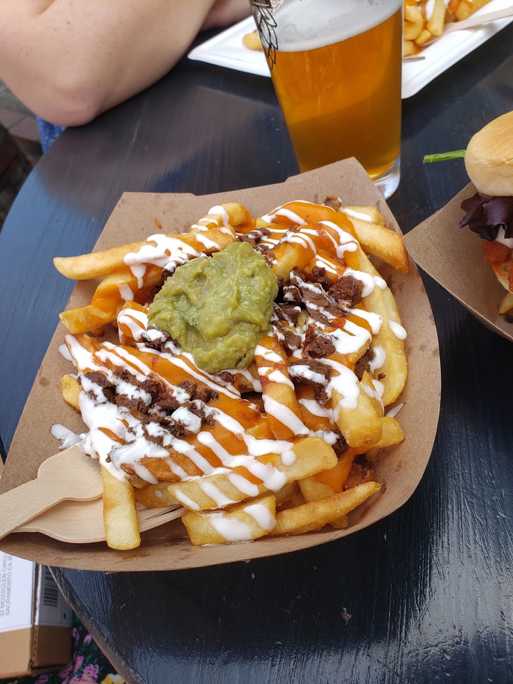 Crazy Rabbit Kitchen | restaurant | 7530 Auburn Blvd, Citrus Heights, CA 95610, USA | 9164772221 OR +1 916-477-2221