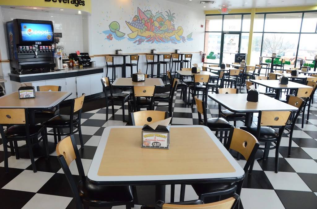 Chicks n Salsa | restaurant | 874 Roosevelt Rd, Glen Ellyn, IL 60137, USA | 6307901100 OR +1 630-790-1100