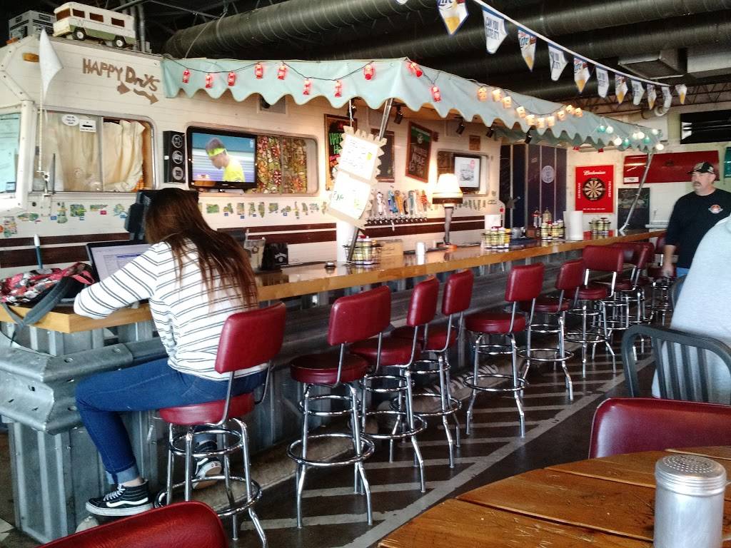 Twisted Root Burger Co. | restaurant | 310 E Abram St #100, Arlington, TX 76010, USA | 8172019669 OR +1 817-201-9669