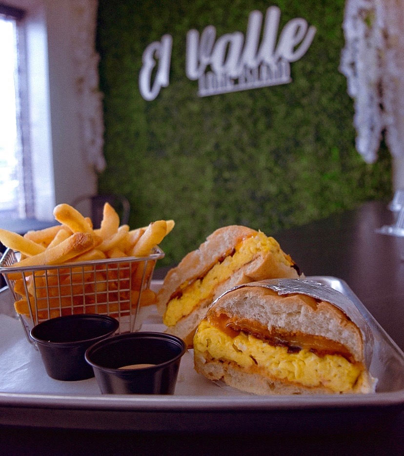 L.I. Valle Grill | restaurant | 1204 Hempstead Turnpike, Franklin Square, NY 11010, USA | 5163262445 OR +1 516-326-2445