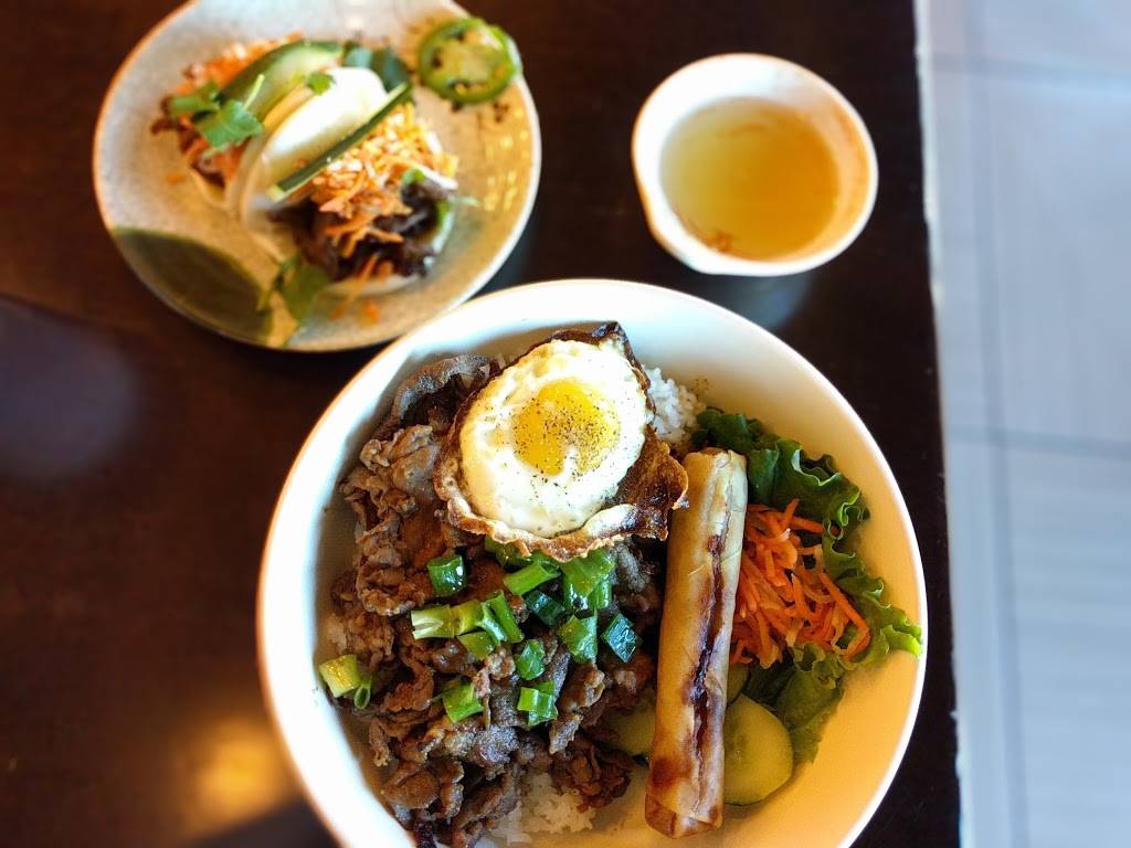 PhoNatic Vietnamese Restaurant | restaurant | 2525 W Anderson Ln, Austin, TX 78757, USA | 5124588889 OR +1 512-458-8889