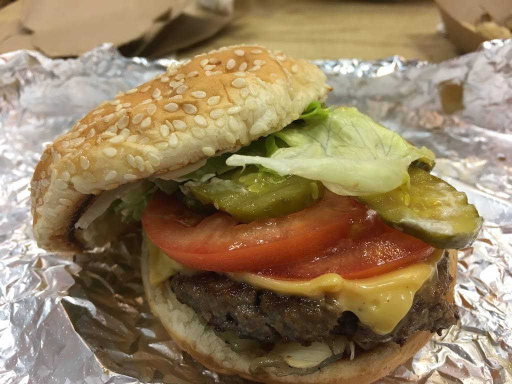 Five Guys | meal takeaway | 141 Danada Square East, Wheaton, IL 60189, USA | 6304624499 OR +1 630-462-4499