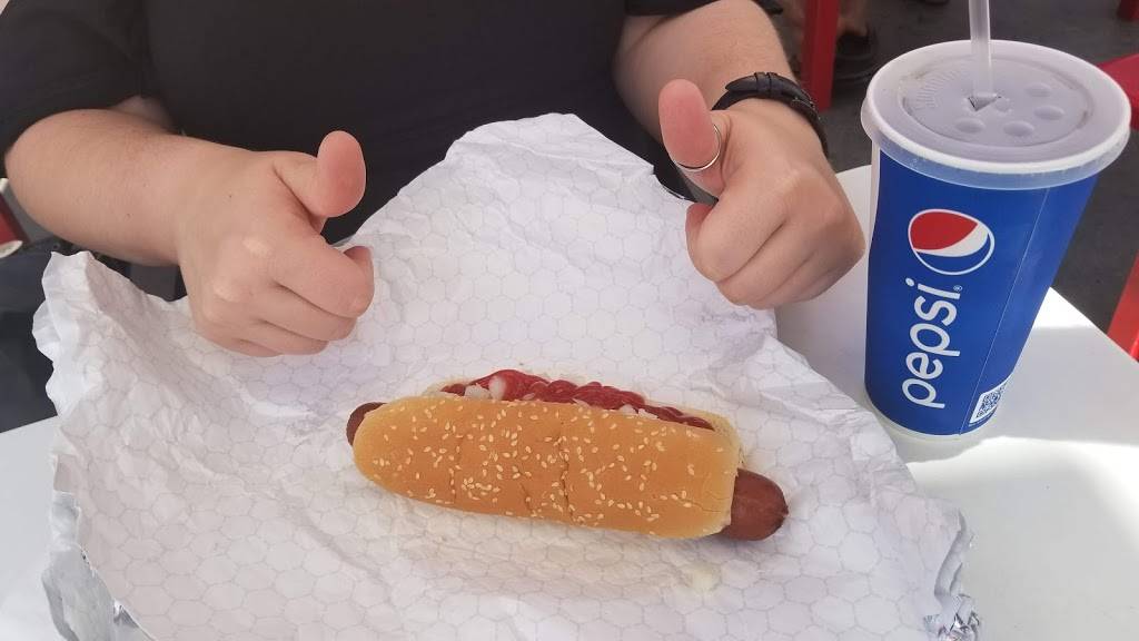 Costco Food Court | meal takeaway | 4605 Morena Blvd, San Diego, CA 92117, USA | 8585816638 OR +1 858-581-6638