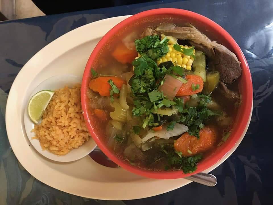 PAPIS Mexican Restaurant | restaurant | 2802 E Houston St, San Antonio, TX 78202, USA | 2102570669 OR +1 210-257-0669