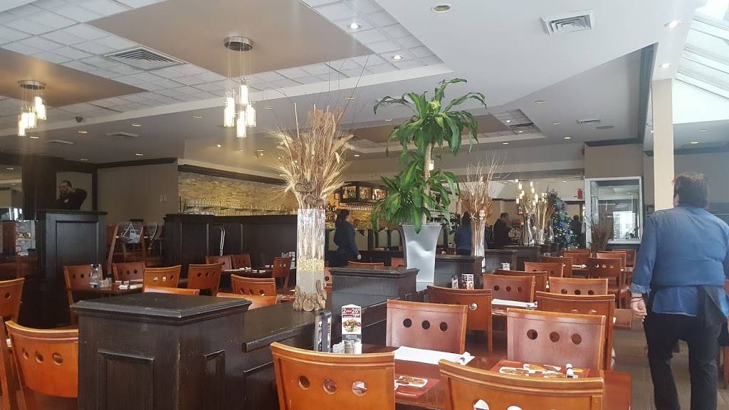 Restaurant La Flamberie | restaurant | 2015 Boulevard des Laurentides E, Laval, QC H7M 2R2, Canada | 4506692345 OR +1 450-669-2345