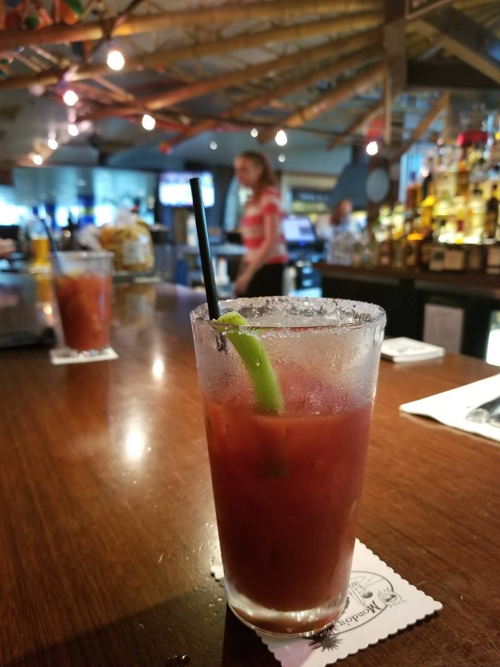 Beaches Restaurant & Bar | restaurant | Portland International Airport (PDX), 7000 NE Airport Way, Portland, OR 97218, USA | 5033358385 OR +1 503-335-8385