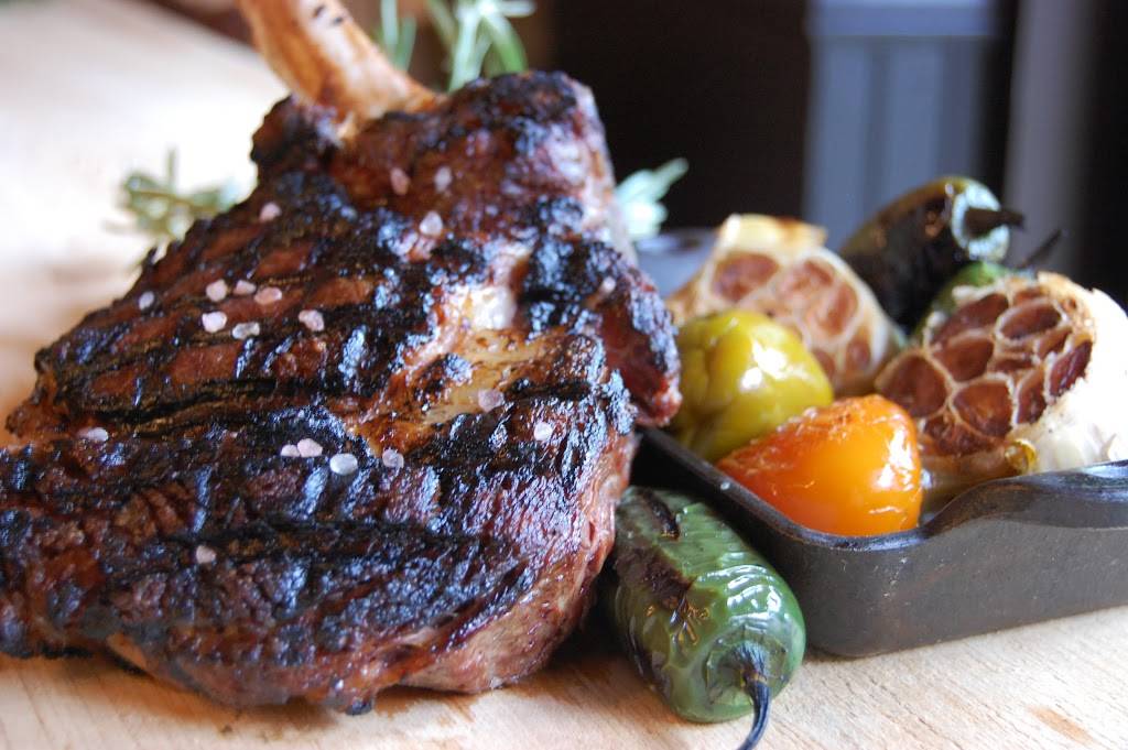 Redfire Grill & Steakhouse | restaurant | 400 Lantana Dr, Hockessin, DE 19707, USA | 3022352600 OR +1 302-235-2600