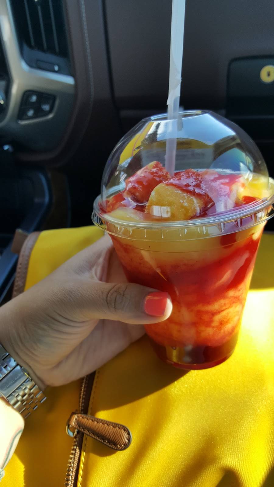 Doggos - Tacos Burritos Juarez Hot Dogs Tortas | meal takeaway | 3333 N Mesa St b, El Paso, TX 79902, USA | 9157101709 OR +1 915-710-1709