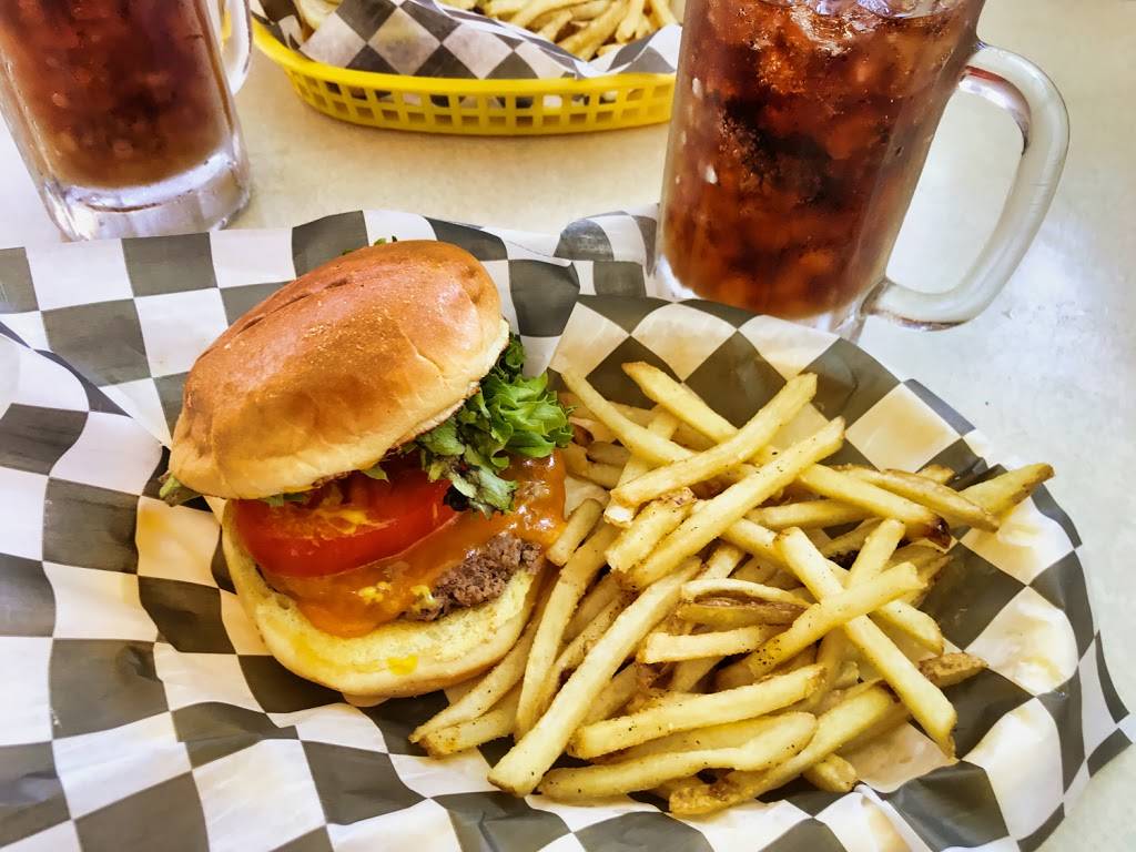 Sno-Cap Drive in | restaurant | 618 West Ave, North Augusta, SC 29841, USA | 8032794004 OR +1 803-279-4004