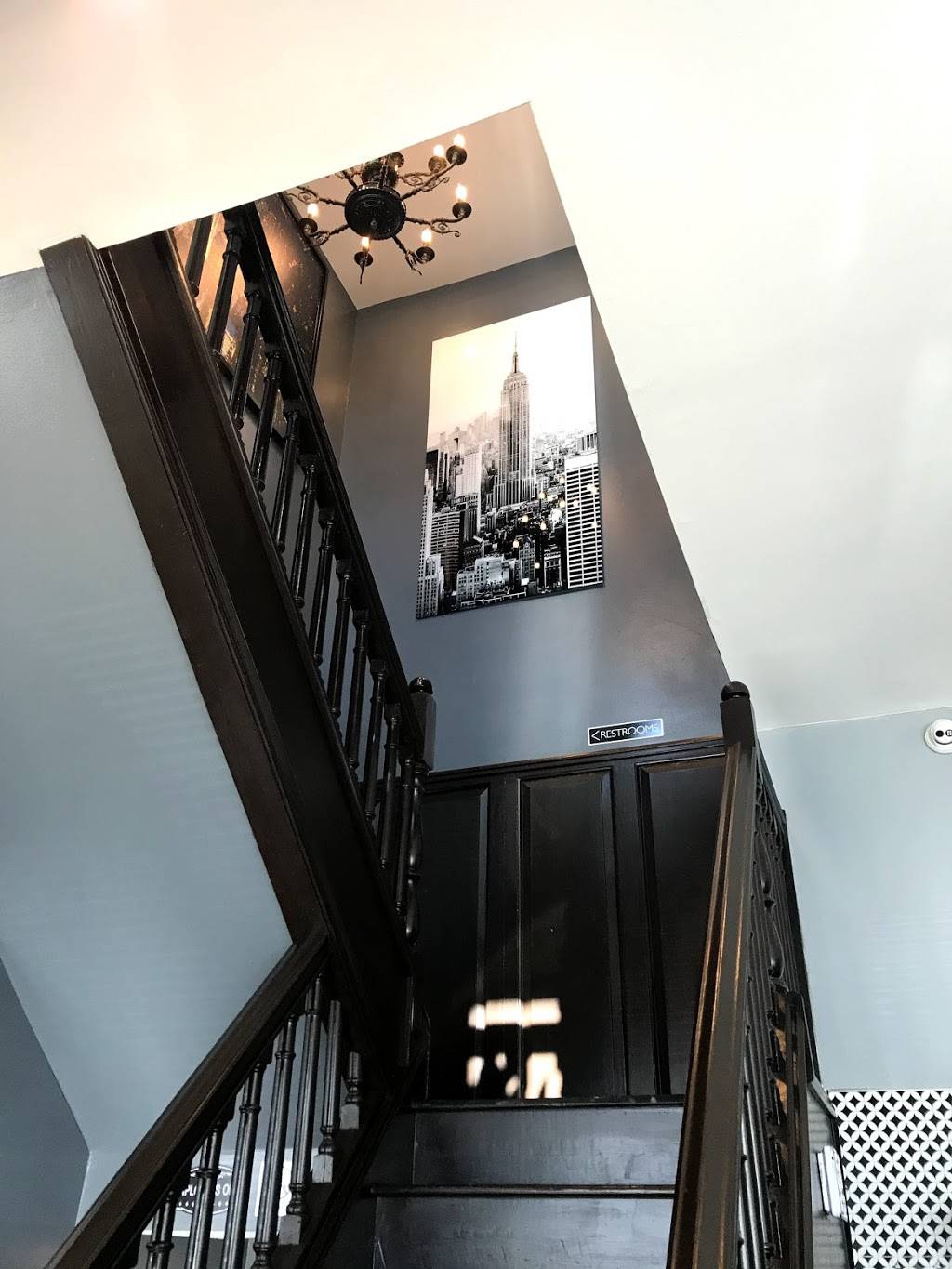 PHOTAUBAY | restaurant | 2650 S 15th St, Philadelphia, PA 19145, USA | 2154546152 OR +1 215-454-6152