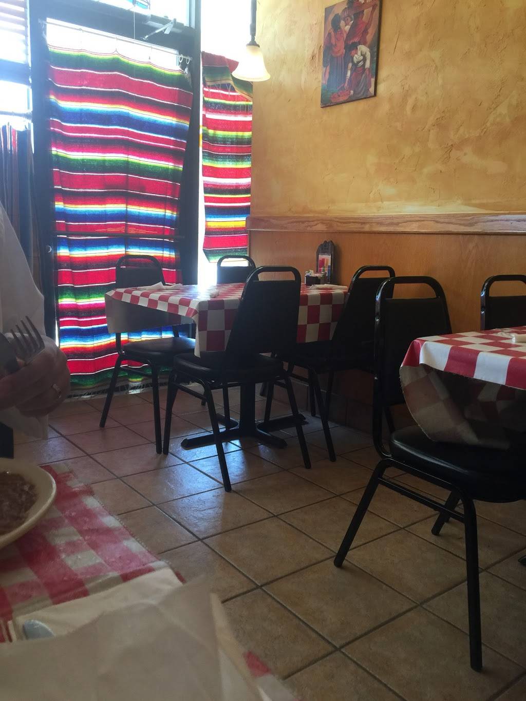 Poblano Grill | restaurant | 2060 Yellow Springs Rd, Frederick, MD 21702, USA | 3016207736 OR +1 301-620-7736