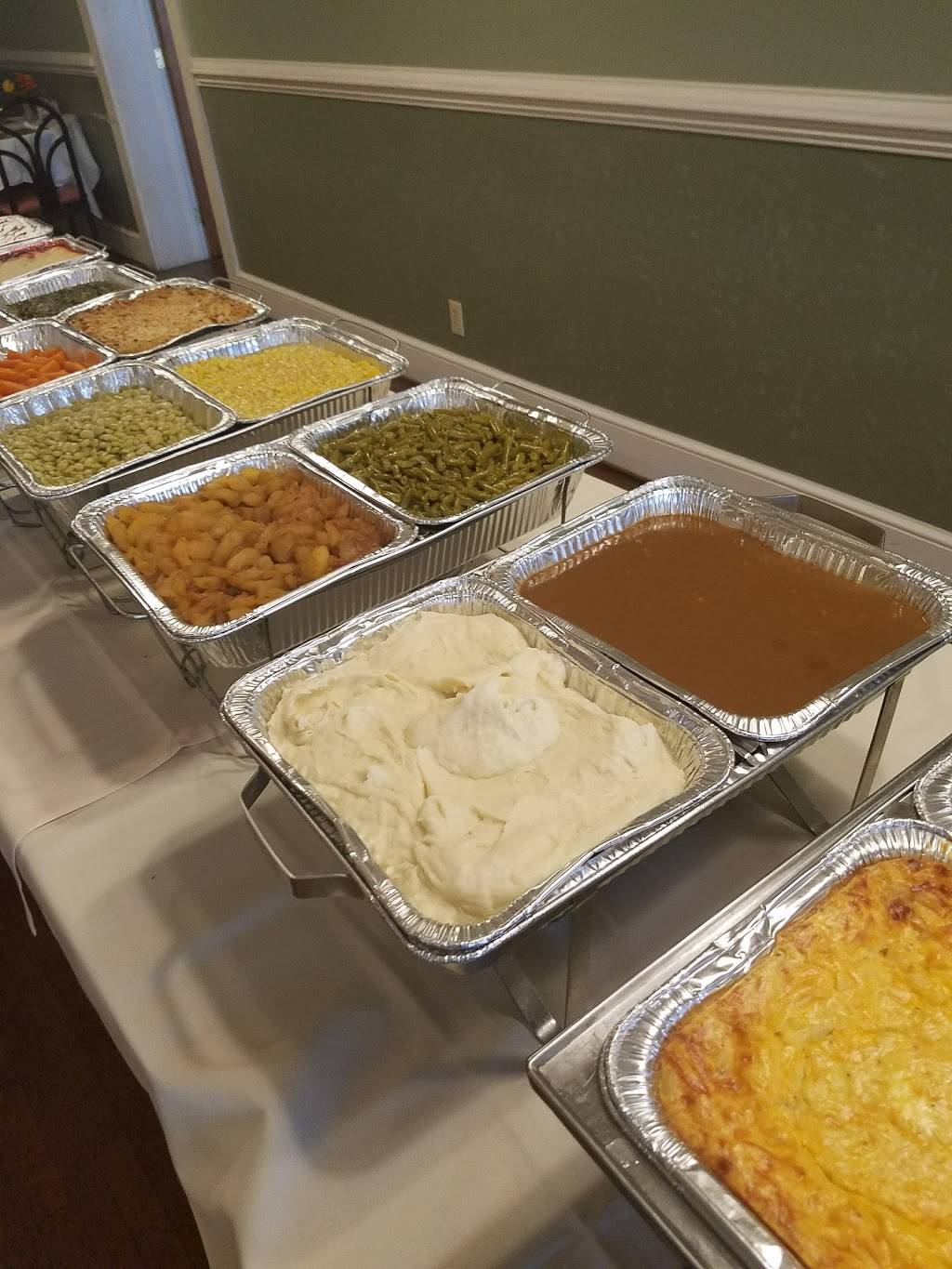 Victorias Restaurant | restaurant | 1411 8th St, Victoria, VA 23974, USA | 4346962404 OR +1 434-696-2404