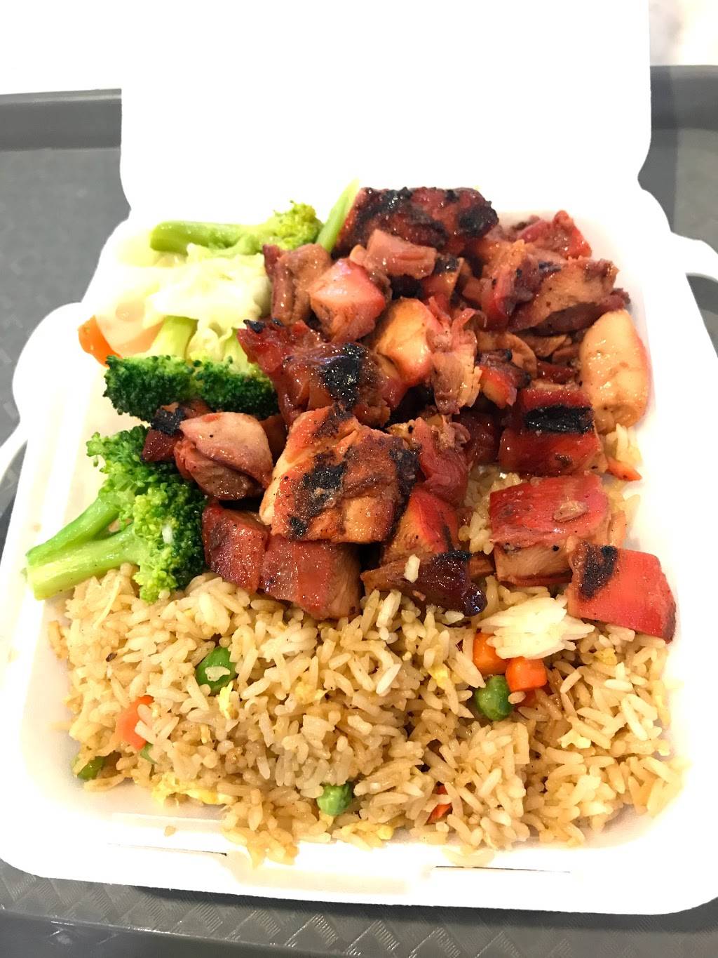 Ruby Thai Kitchen | restaurant | 4545 La Jolla Village Dr, San Diego, CA 92122, USA | 8586589901 OR +1 858-658-9901