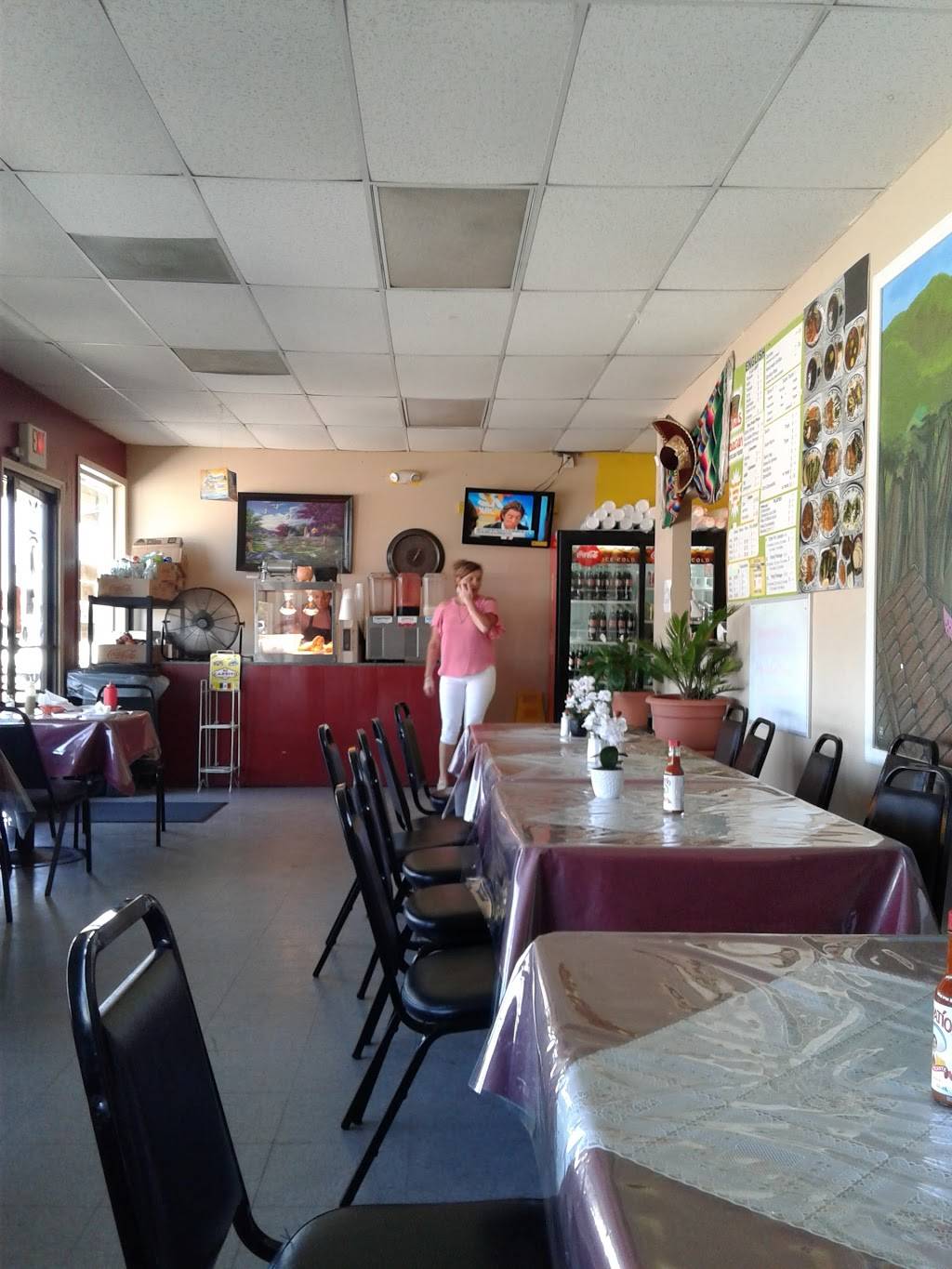 Carnitas Michoacan | restaurant | 1540 Yosemite Pkwy, Merced, CA 95341, USA | 2093832605 OR +1 209-383-2605