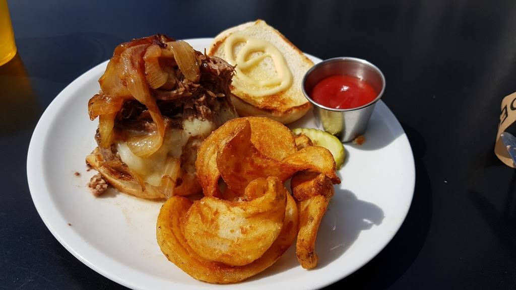 Bar Deco | restaurant | 717 6th St NW, Washington, DC 20001, USA | 2027745867 OR +1 202-774-5867