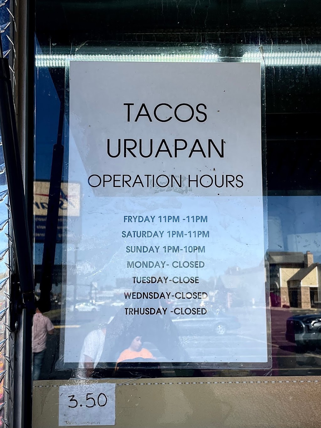 Tacos Uruapan Food Truck | restaurant | 325 S West St, Wichita, KS 67213, USA | 3163714440 OR +1 316-371-4440