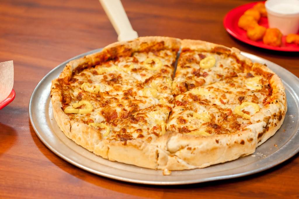 Bobes Pizza | restaurant | 1610 E Main St, Olney, IL 62450, USA | 6183920553 OR +1 618-392-0553