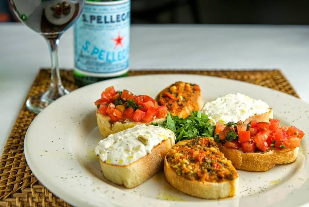 Pazzo! Woodfired Pizza | restaurant | 6101 Long Prairie Rd #700, Flower Mound, TX 75028, USA | 9723559886 OR +1 972-355-9886